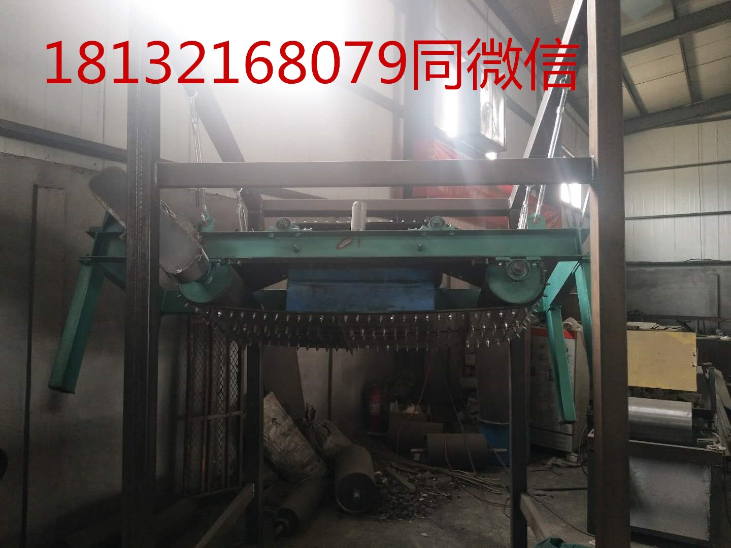 懸掛式磁選機(jī) 鎧裝自卸式除鐵器(圖1) 懸掛式磁選機(jī) 鎧裝自卸式除鐵器(圖1)